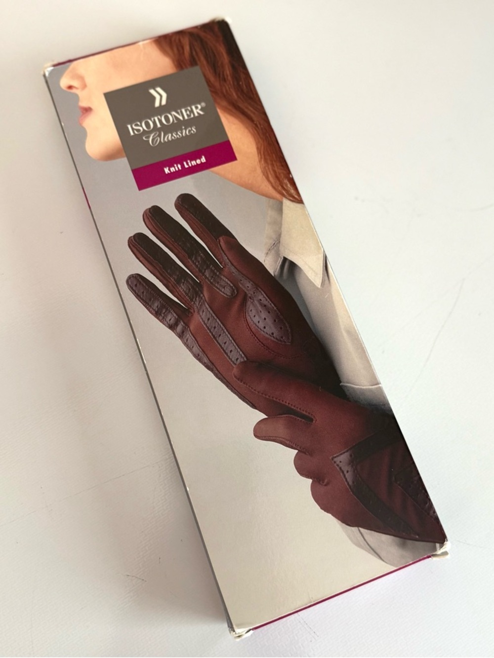 VINTAGE WOMEN'S ISOTONER CLASSICS BROWN KNIT LINED GLOVES ONE SIZE W/BOX